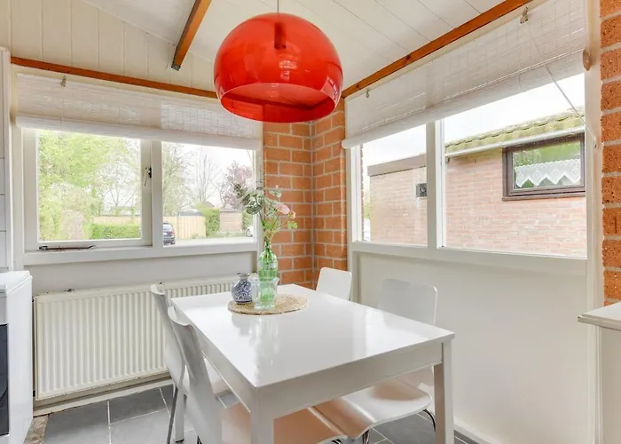 Met Noord-holland Op 5 Min & Ruime Tuin Vp078 Ferienhaus